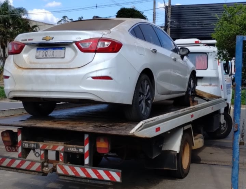 segurança no reboque Por que contratar um Reboque local em Araxá ao invés de buscar fora?